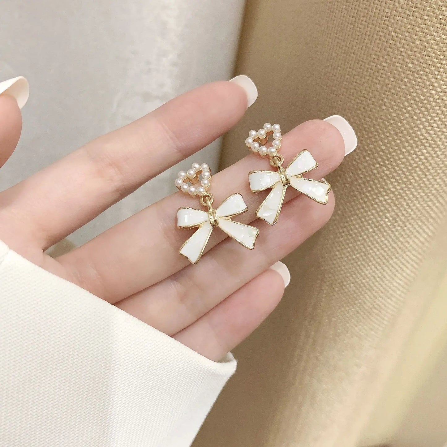 Korean Fashion Imitation Pearl Bow Earrings